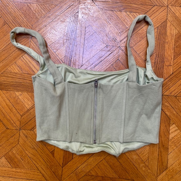 Green corset - Picture 2 of 2